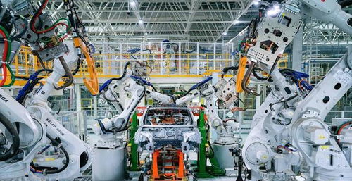 机器人大军将席卷工厂 面对失业潮, 有没有人能够 幸免于难